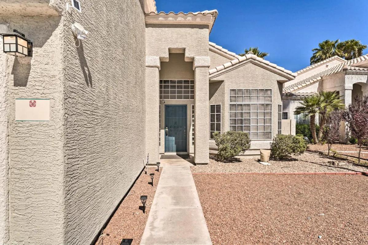 A Beautiful House With Hot Tub, Grill & Games! Villa Las Vegas Exterior photo