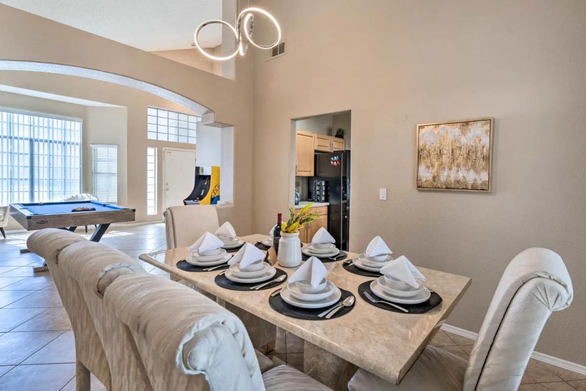 A Beautiful House With Hot Tub, Grill & Games! Villa Las Vegas Exterior photo