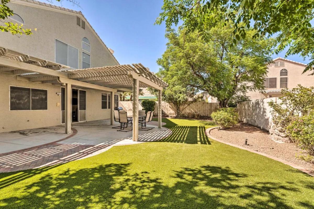 A Beautiful House With Hot Tub, Grill & Games! Villa Las Vegas Exterior photo