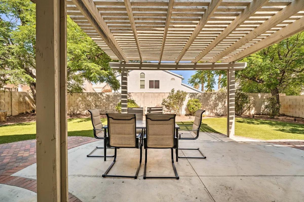 A Beautiful House With Hot Tub, Grill & Games! Villa Las Vegas Exterior photo